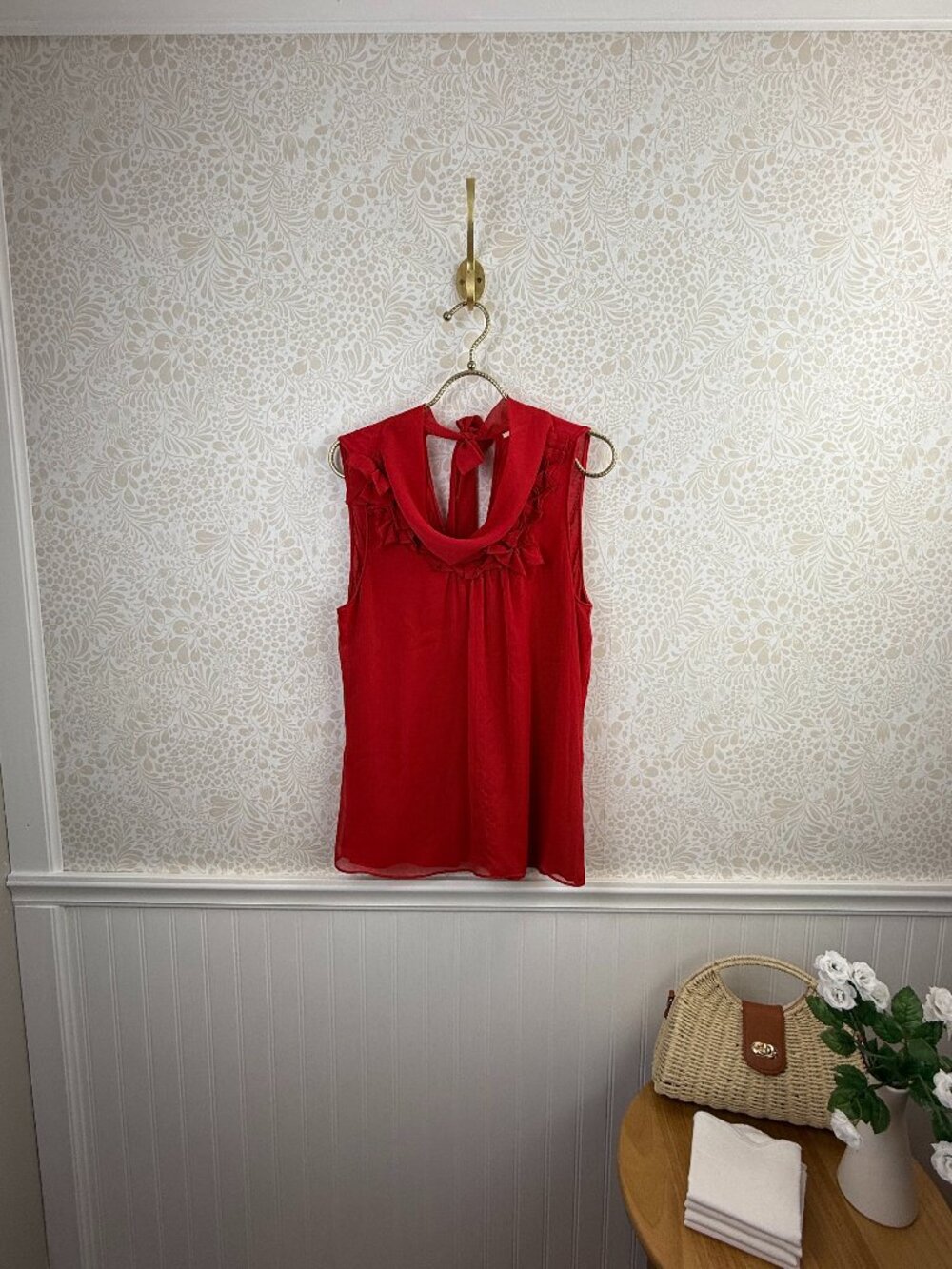 T Tarhari Red Sleeveless Ruffle-Trim Split Neck Blouse - Size - Medium